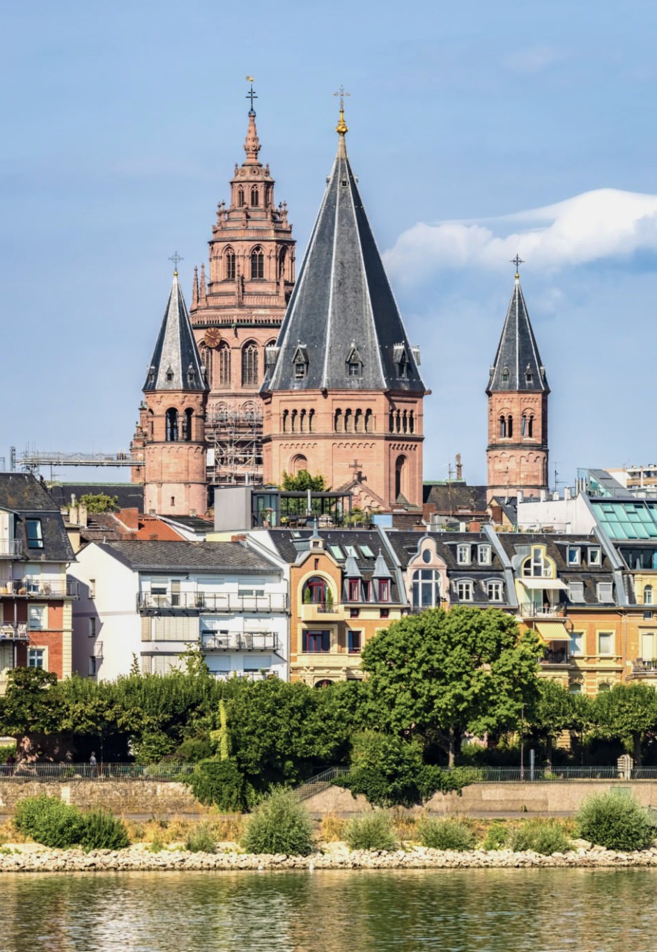 Cityscape of Mainz with Mainz Cathedral